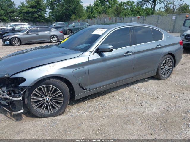 2018 BMW 530E WBAJB1C52JG624173 Photo 1