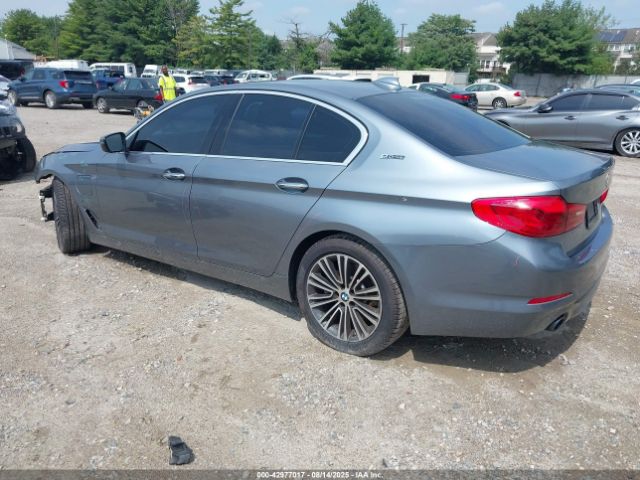 2018 BMW 530E WBAJB1C52JG624173 Photo 2