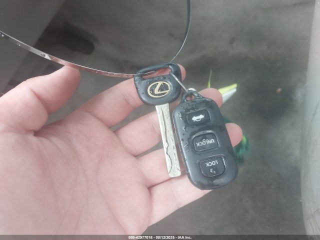 1997 LEXUS ES 300 JT8BF22G1V0036203 Photo 10