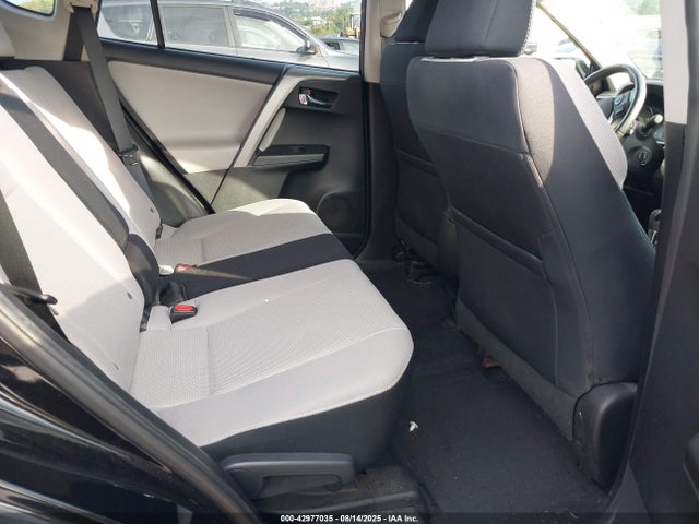 Toyota 2ar-fe 2017 2T3RFREV3HW548547 Image 8