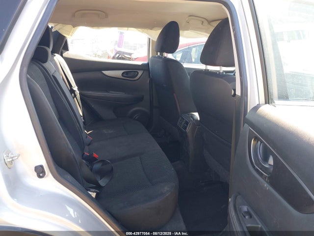 JN1BJ1CP5KW526485 Nissan 2019