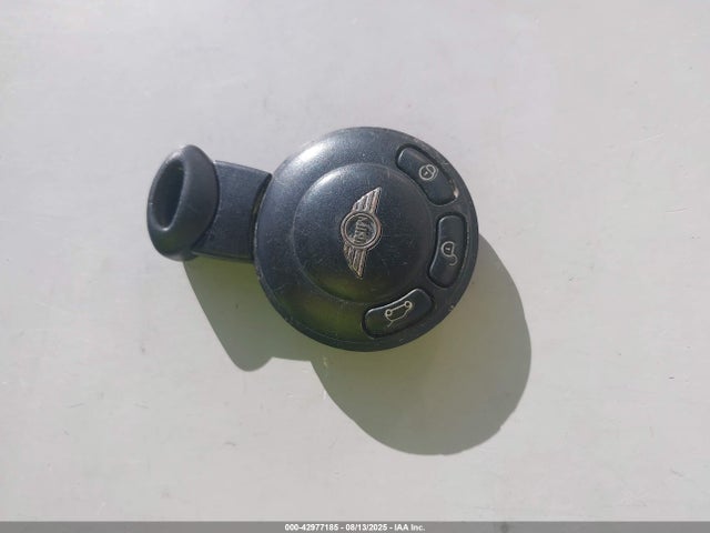 2008 MINI COOPER CLUBMAN WMWML33508TJ46973 Photo 10