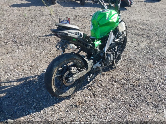 Kawasaki Z500 2024 ML5ERGE14RDA25704 Image 4