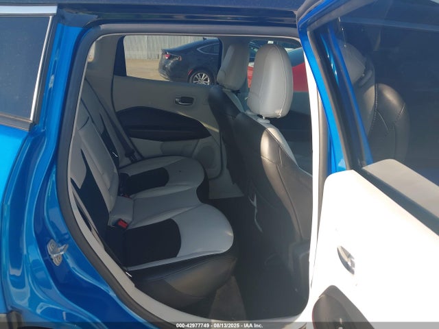 Jeep 2019 2019 3C4NJCCB2KT809829 Image 8