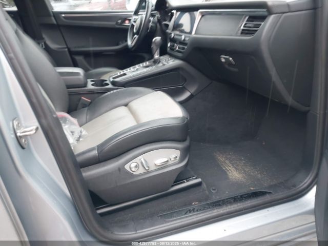 2021 PORSCHE MACAN WP1AG2A55MLB53515 Photo 4