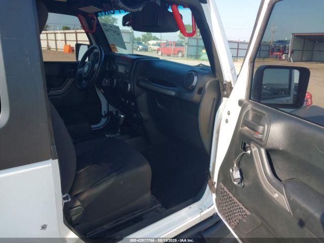 2018 JEEP WRANGLER JK 1C4AJWAG5JL914499 Photo 4