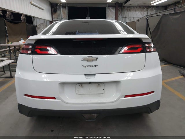 1G1RA6E40FU118319 Chevrolet luu - ffv, e-flex, fam 0
