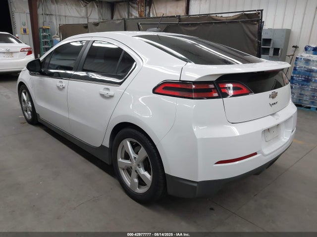 1G1RA6E40FU118319 Chevrolet luu - ffv, e-flex, fam 0