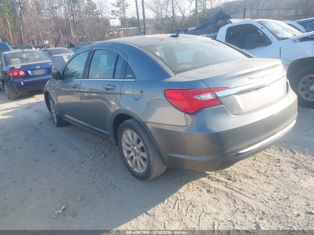 2012 Chrysler 200 Touring მანქანა იყიდება აუქციონზე, vin: 1C3CCBBB0CN113814, აუქციონის ნომერი: 42977805