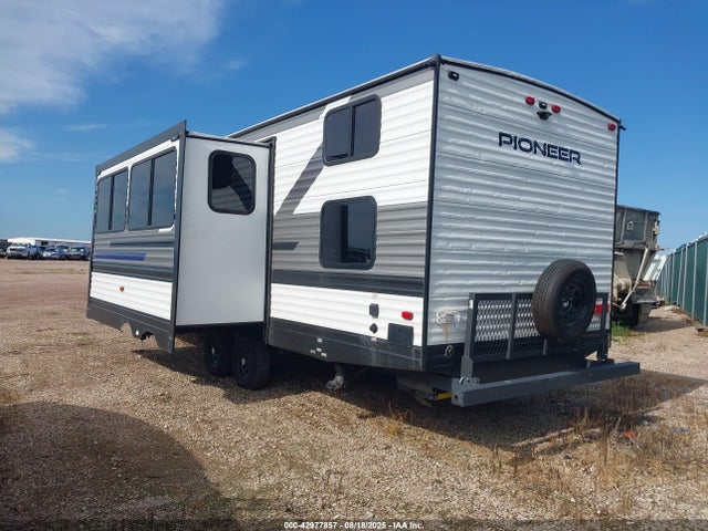 5SFPB3222NE504324 Heartland Pioneer, Prowler, & Prowler Lnyx