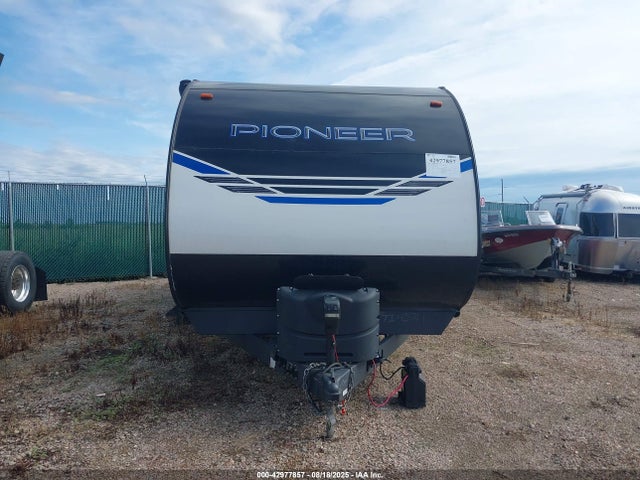 5SFPB3222NE504324 Heartland Pioneer, Prowler, & Prowler Lnyx
