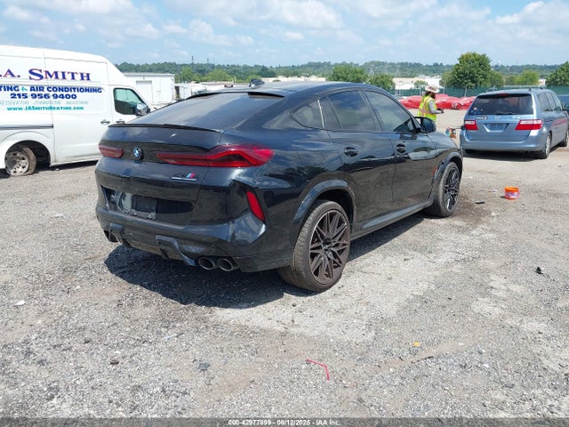 2022 BMW X6 M 5YMCY0C05N9M82122 Photo 3