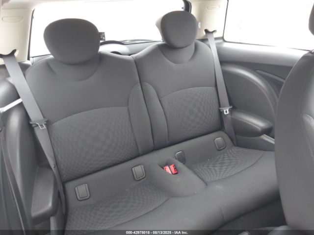 2012 MINI COOPER WMWSU3C57CT543061 Photo 7