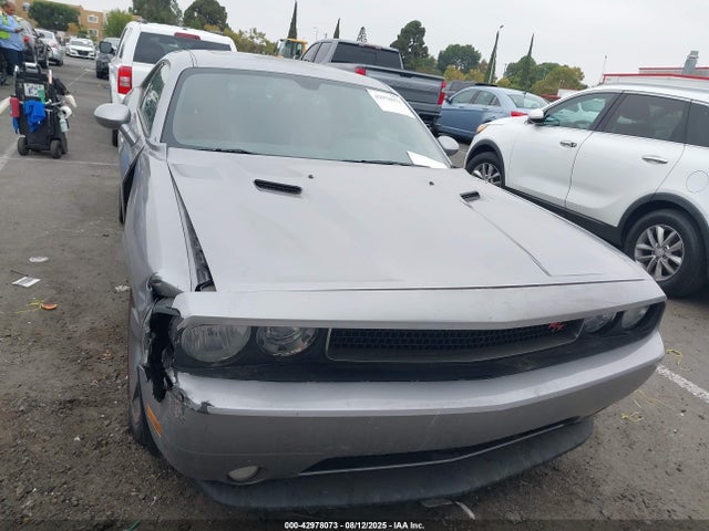 2C3CDYBT4EH229764 Dodge Challenger