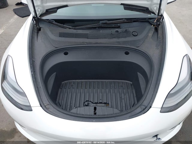 2023 TESLA MODEL 3 5YJ3E1EA8PF578283 Photo 9