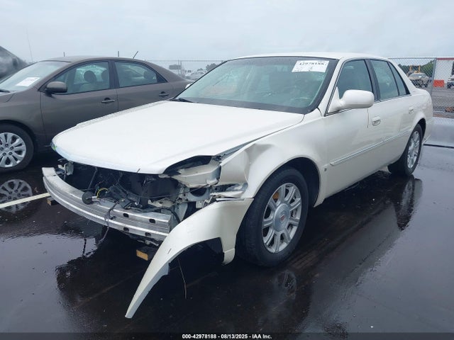 2010 CADILLAC DTS 1G6KA5EYXAU105837 Photo 1