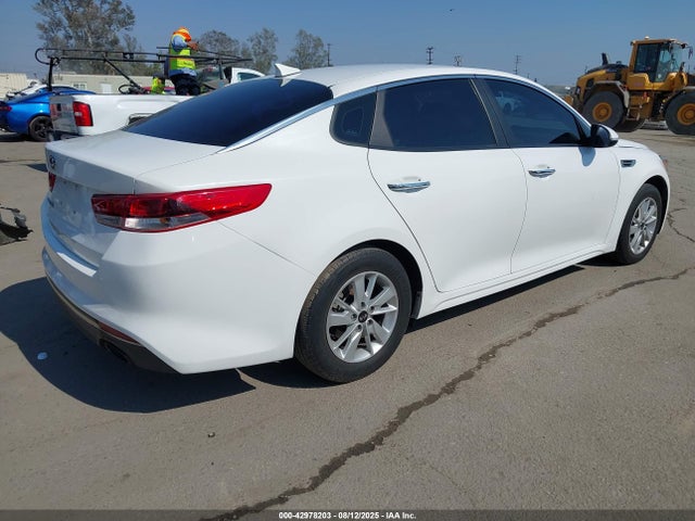 KNAGT4L3XG5095776 KIA Optima Lx