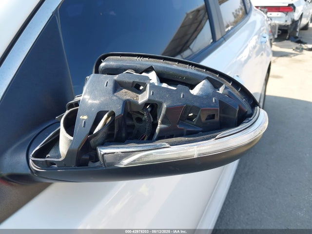 KNAGT4L3XG5095776 KIA Optima Lx