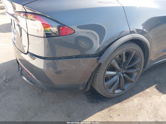 Tesla MODEL X 2016 5YJXCBE25GF006724 Image 6