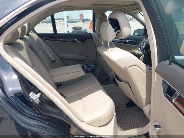 Aukcja sprzedaży 2010 Mercedes-benz C 300, vin: WDDGF8BB9AR090665, numer aukcji: 42978211