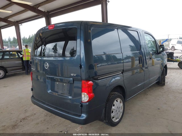 3N6CM0KN8HK690723 Nissan NV200