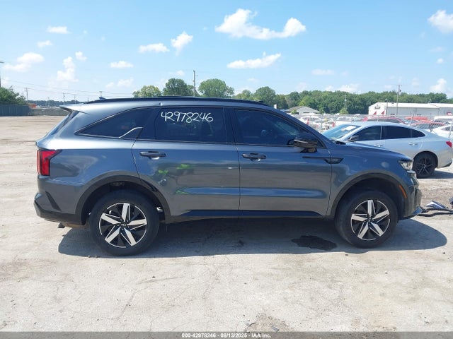 Продажа на аукционе авто 2021 Kia Sorento Ex, vin: 5XYRHDLF3MG069613, номер лота: 42978246