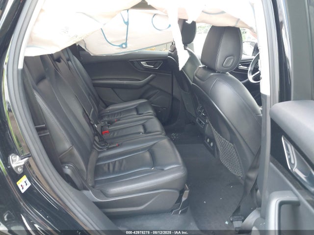 2019 AUDI Q7 WA1LAAF74KD009892 Photo 7