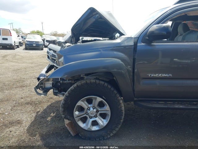 Toyota Tacoma Base V6 2015 5TFLU4EN5FX140932 Image 18