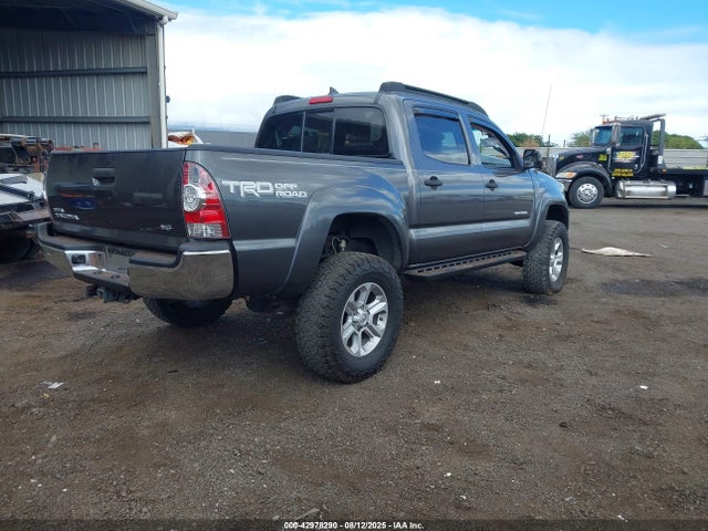 Toyota Tacoma Base V6 2015 5TFLU4EN5FX140932 Image 4