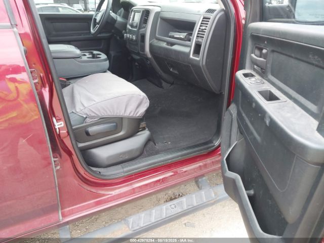 2018 RAM 1500 1C6RR7FT7JS171820 Photo 4