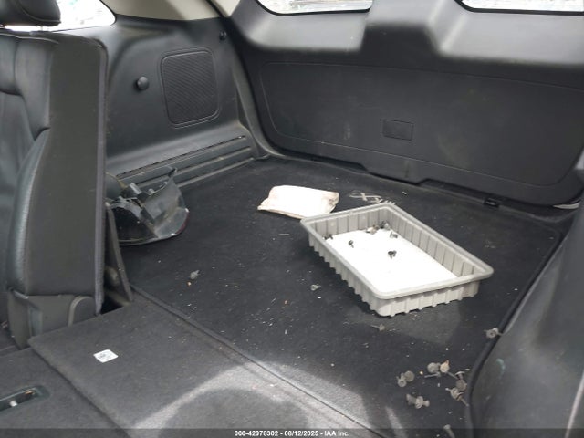 Lincoln 2014 2014 2LMDJ6JK2EBL15101 Image 22