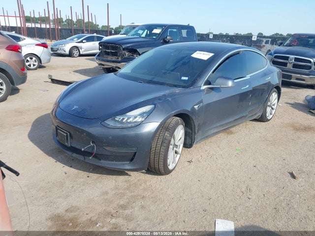 2019 TESLA MODEL 3 5YJ3E1EA1KF307588 Photo 1