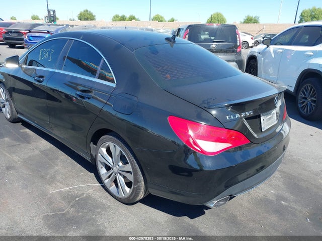 WDDSJ4EB2EN034965 Mercedes-Benz CLA-Class
