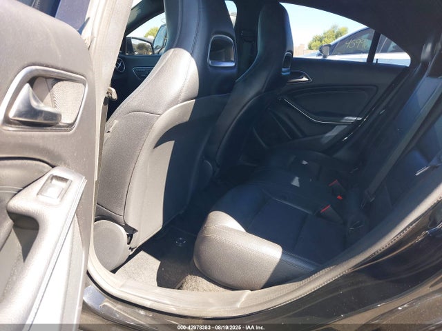 WDDSJ4EB2EN034965 Mercedes-Benz CLA-Class