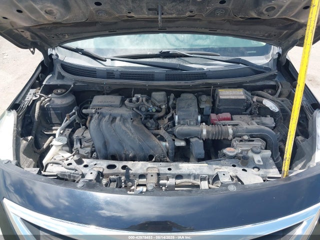 3N1CN7AP8HL801330 Nissan 2017