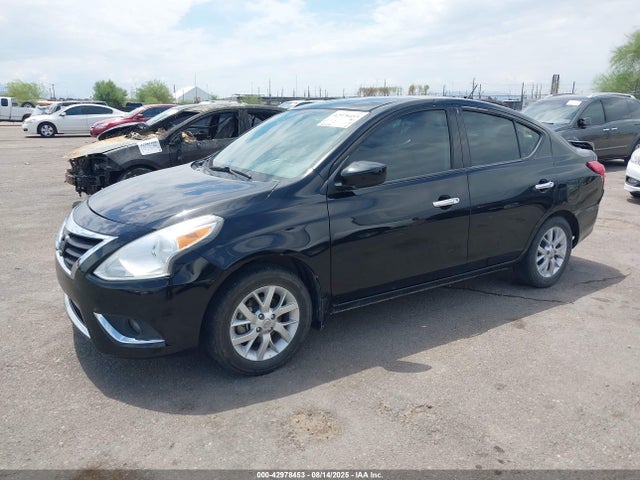 3N1CN7AP8HL801330 Nissan 2017