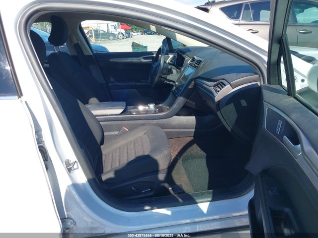 Ford 2019 2019 3FA6P0LU6KR137635 Image 5
