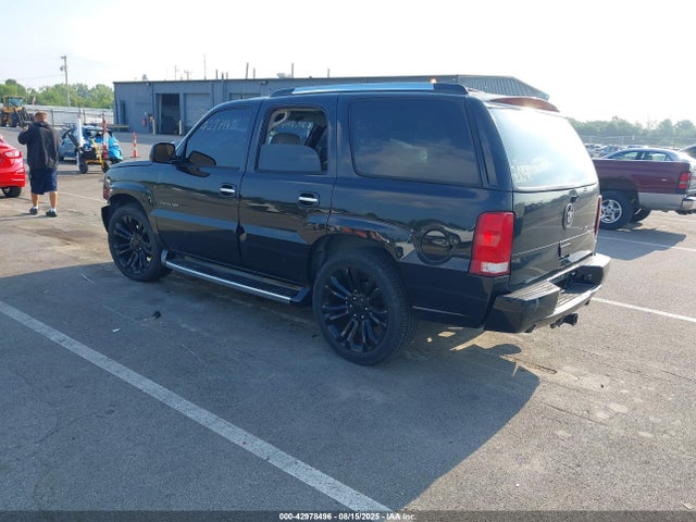 2004 CADILLAC ESCALADE 1GYEC63T94R115438 Photo 2