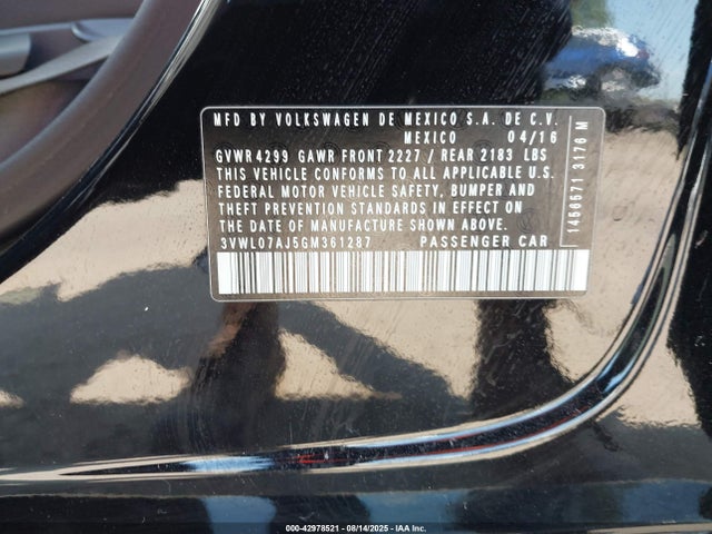 3VWL07AJ5GM361287 Volkswagen 2016