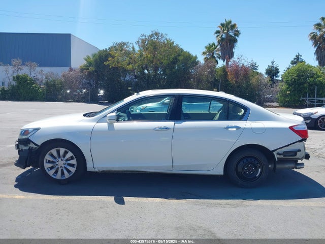 Honda j35y1 2014 1HGCR3F87EA003871 Image 15
