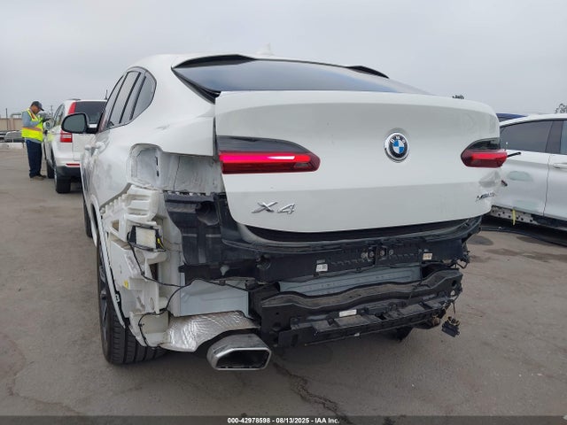 5UX33DT04P9R33721 BMW 2023