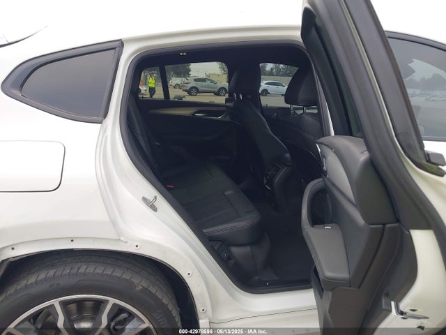 5UX33DT04P9R33721 BMW 2023
