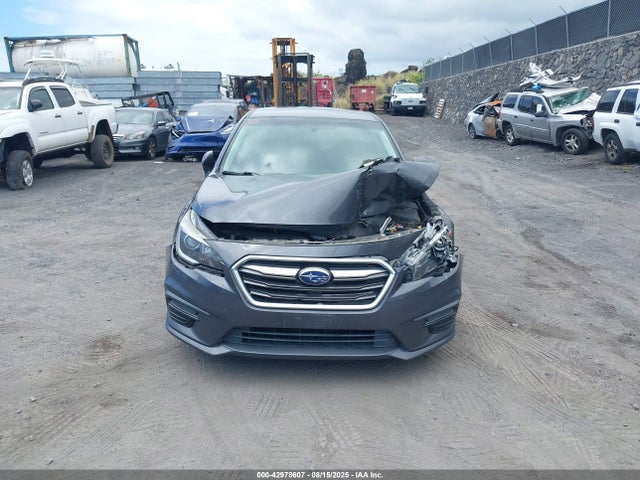 2018 Subaru Legacy 2.5i Premium მანქანა იყიდება აუქციონზე, vin: 4S3BNAC63J3005077, აუქციონის ნომერი: 42978607