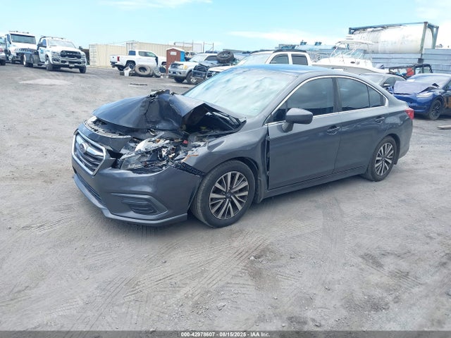 2018 SUBARU LEGACY 4S3BNAC63J3005077 Photo 1