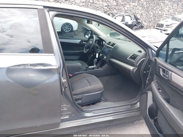 2018 SUBARU LEGACY 4S3BNAC63J3005077 Photo 4