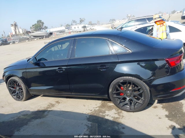 Audi A3 2018 WAUAUGFF7J1013446 Image 15