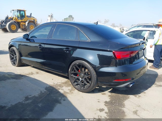 Audi A3 2018 WAUAUGFF7J1013446 Image 3