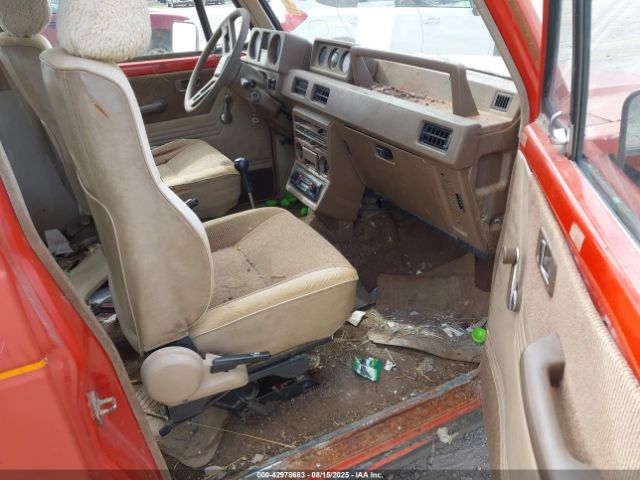 1984 MITSUBISHI MONTERO JA4FJ53E9EY400721 Photo 4