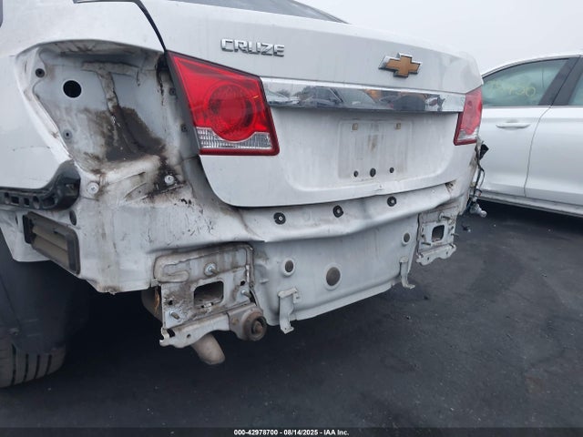 1G1PA5SH9E7400464 Chevrolet luw