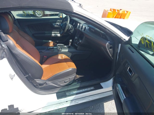 Ford 2.3l 4v premium fuel 2018 1FATP8UH3J5116536 Image 5